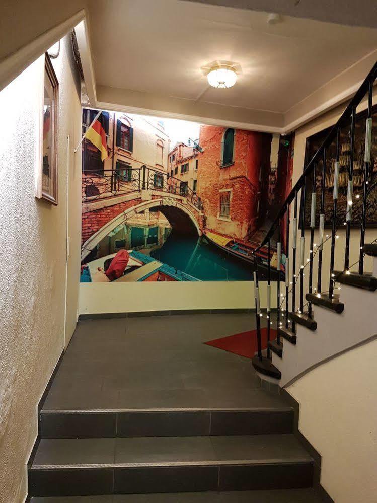 Hotel Residenz Ансбах Экстерьер фото